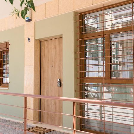 La Petit Maison Солун Екстериор снимка